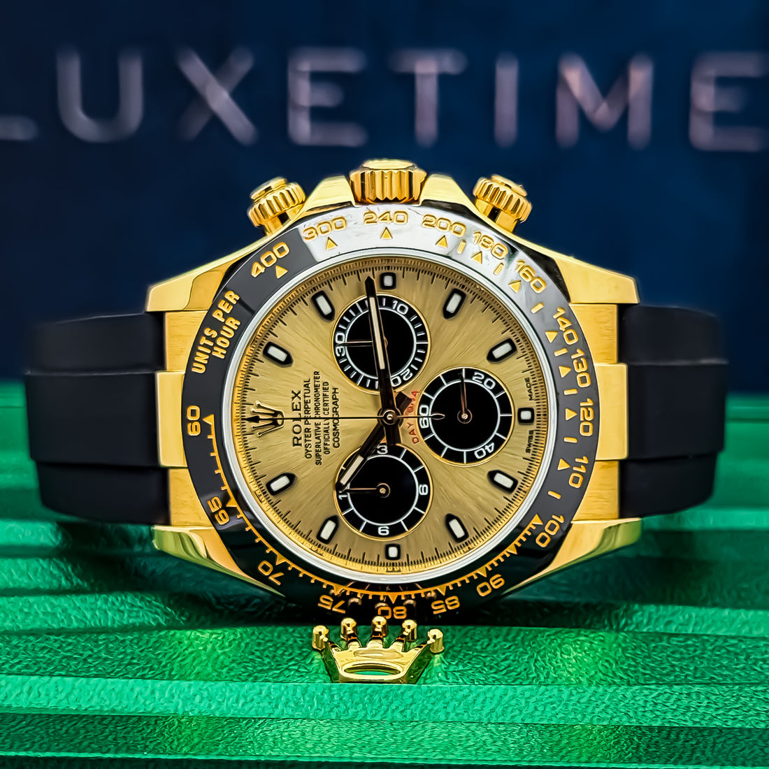 2018 Rolex Cosmograph Daytona 40MM 18k Yellow Gold Champagne Dial Oysterflex Strap (116518LN)